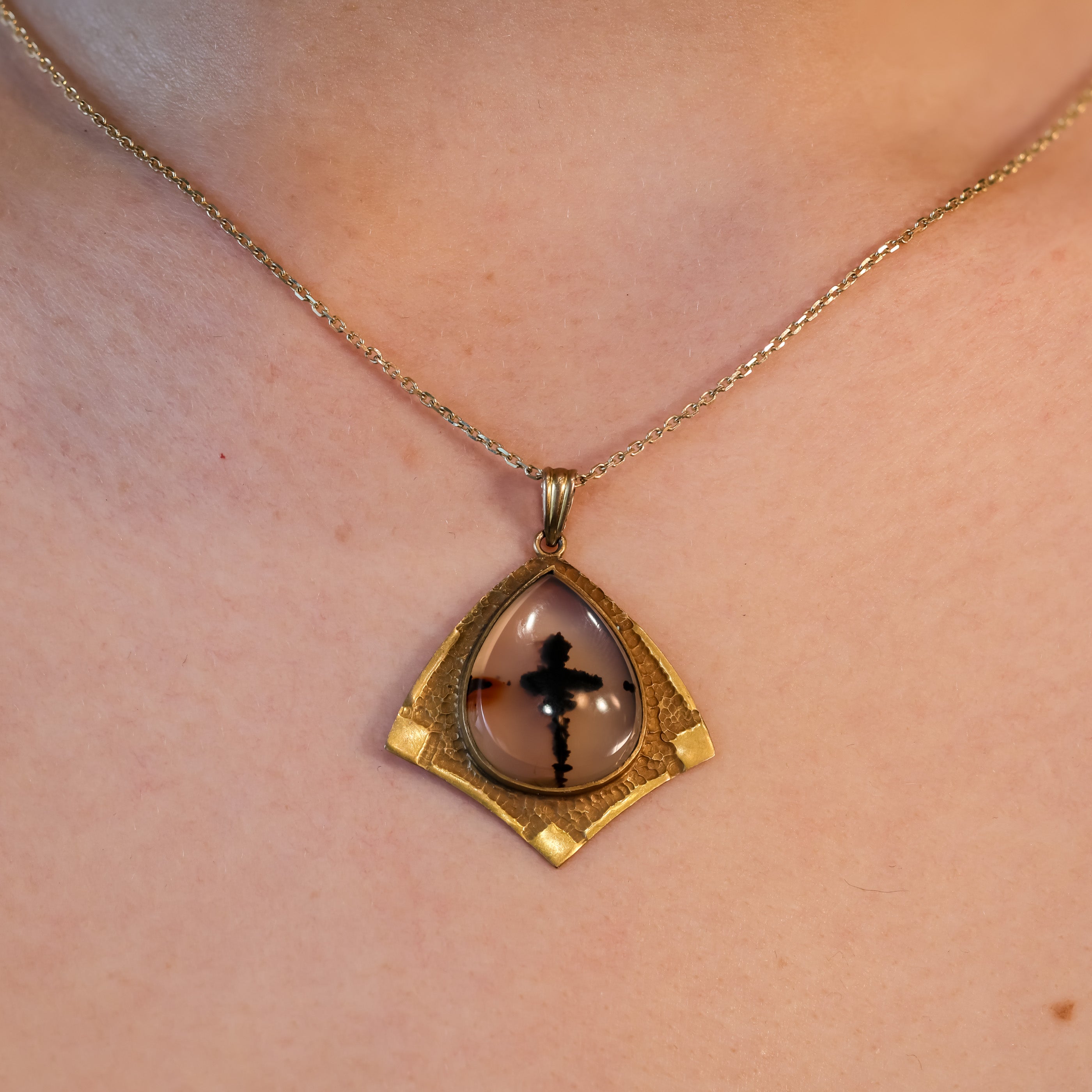Arts & Crafts Agate 14K Yellow Gold Cross Pendant