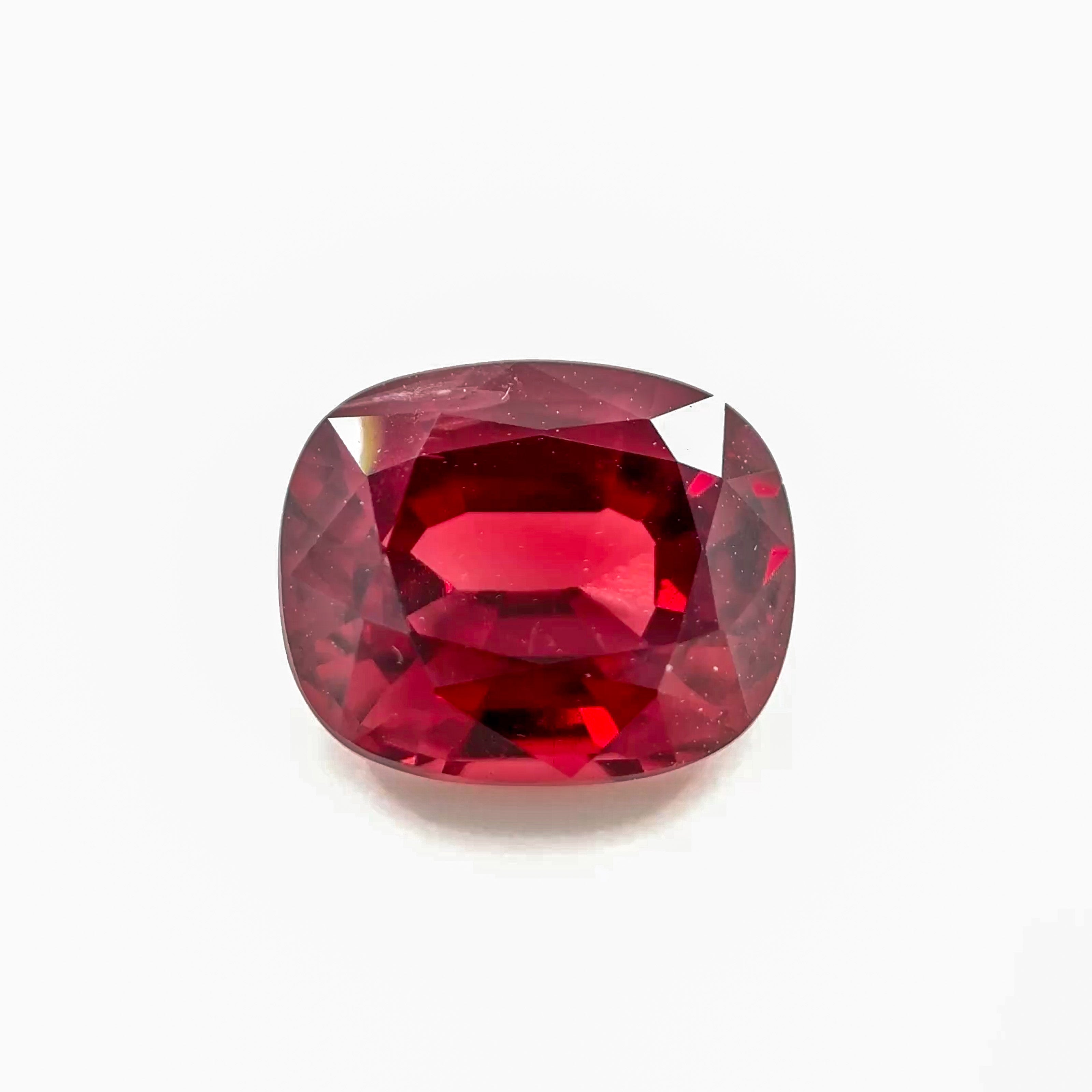 2.88 CT Cushion Cut Garnet