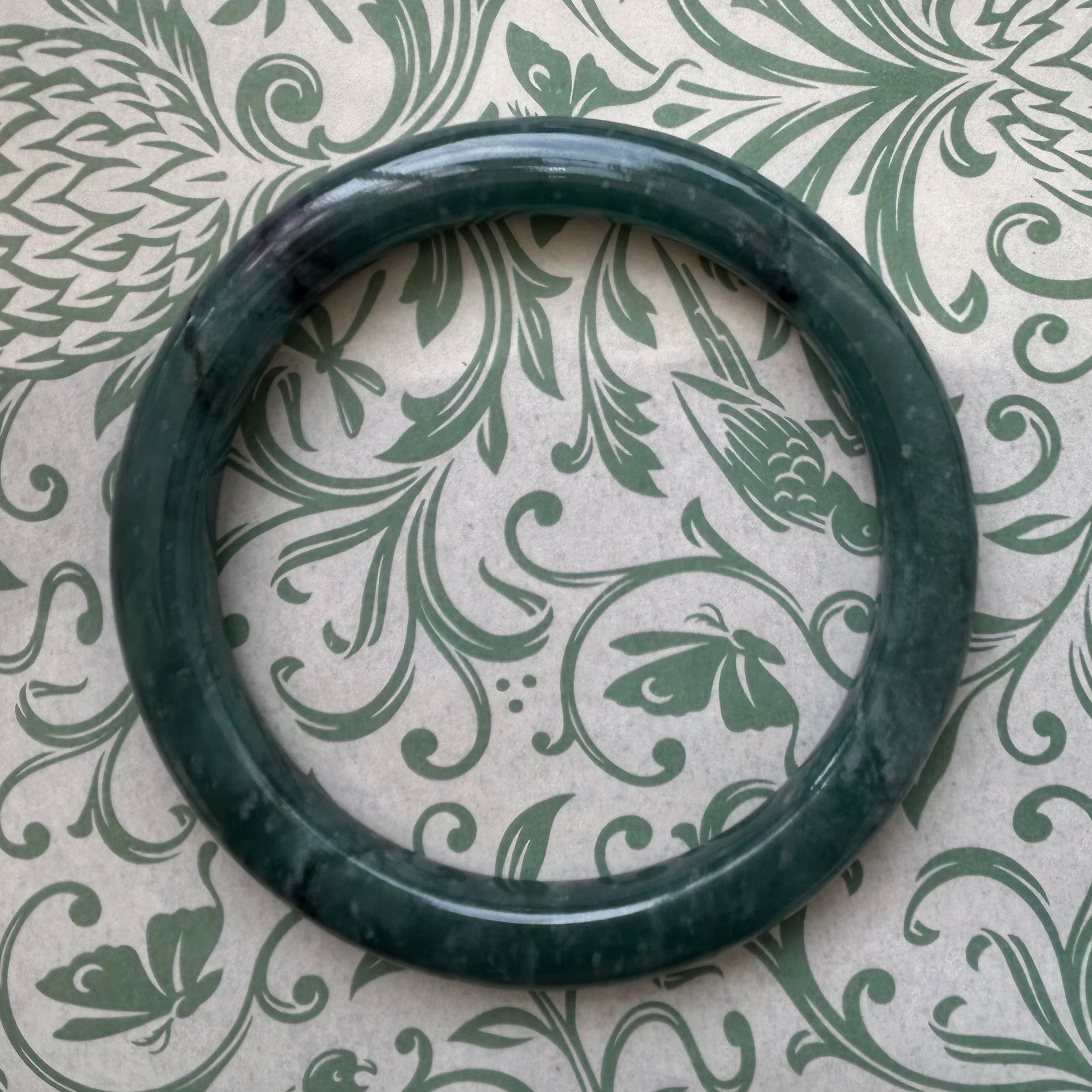 Green Blue Guatemalan Jade Bangle 67.5 mm