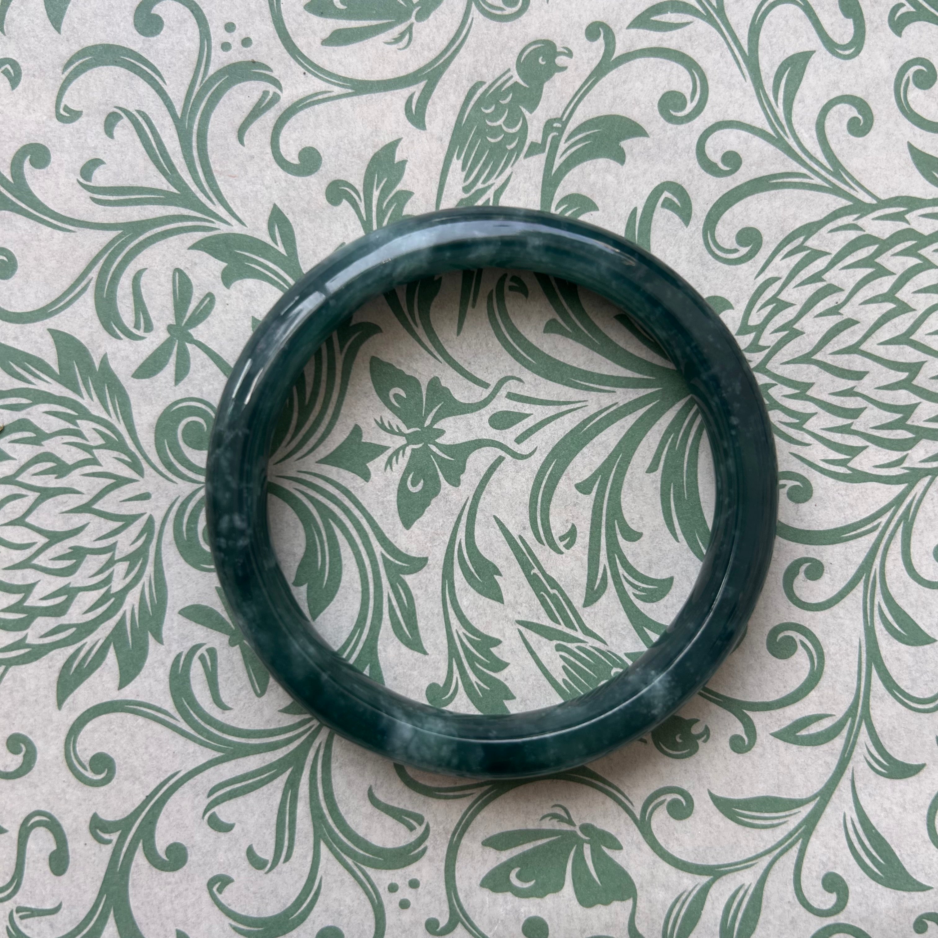 Green Blue Guatemalan Jade Bangle 56mm