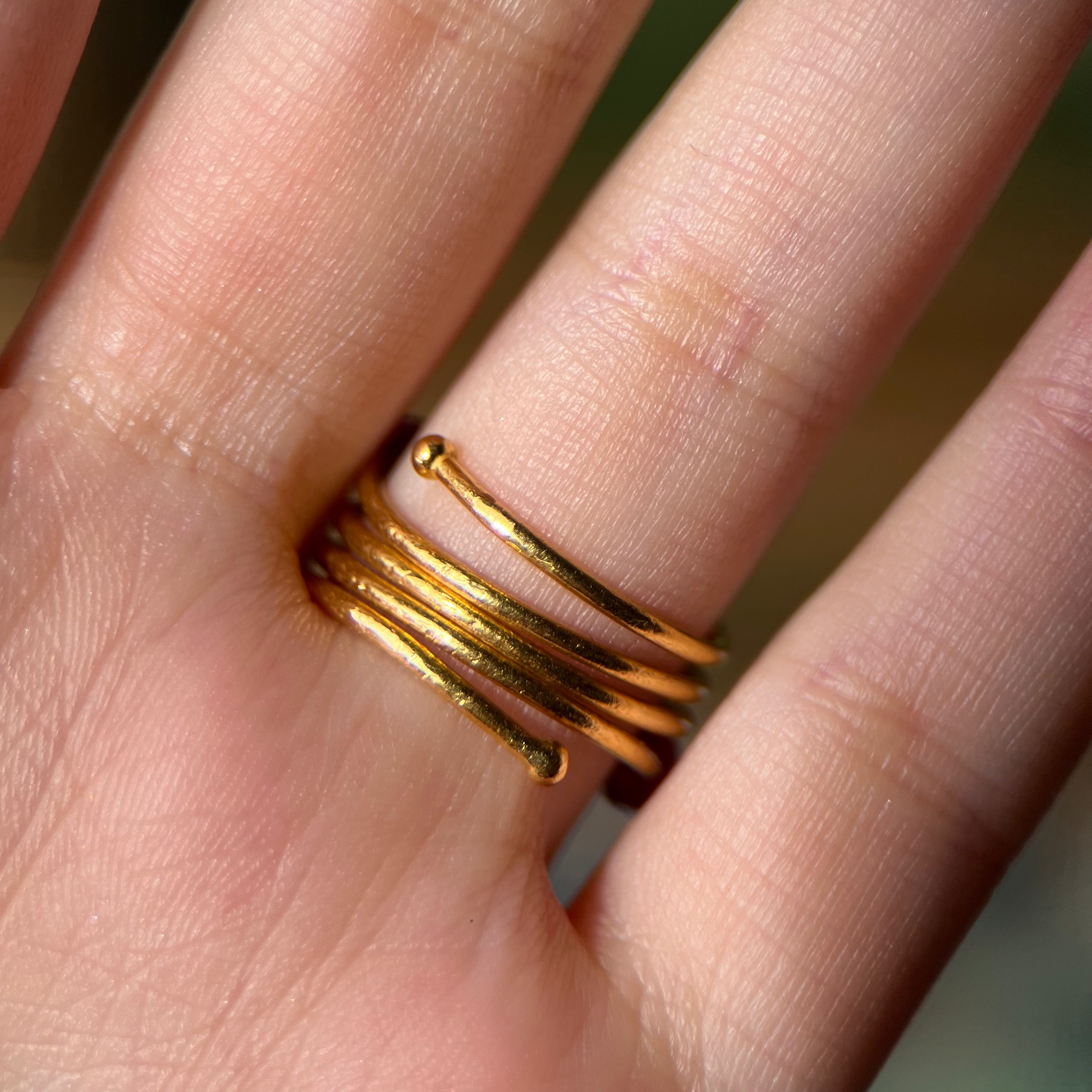 Gurhan 24k Yellow Gold & Ruby Coil Ring